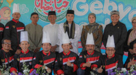Ribuan Porsi Nasi Kebuli dan Biryani Dibagikan di Masjid At Taqwa KPAD Gegerkalong (Diskominfo Bandung)